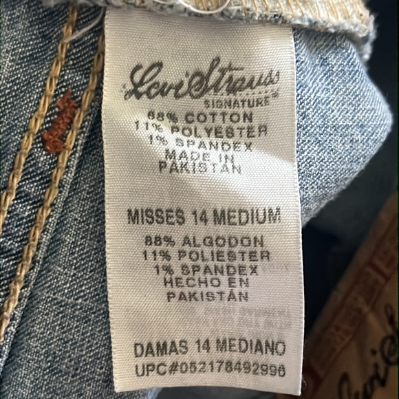 Levi Strauss Signature Stretch Mid Rise Bootcut Size 14 - Picture 7 of 8